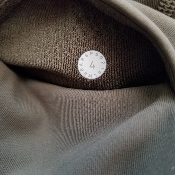 Lululemon Wunder Under Leggings - Picture 9 of 9